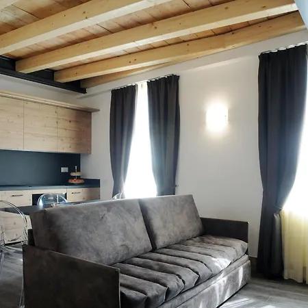 Touring & Hotel Edolo